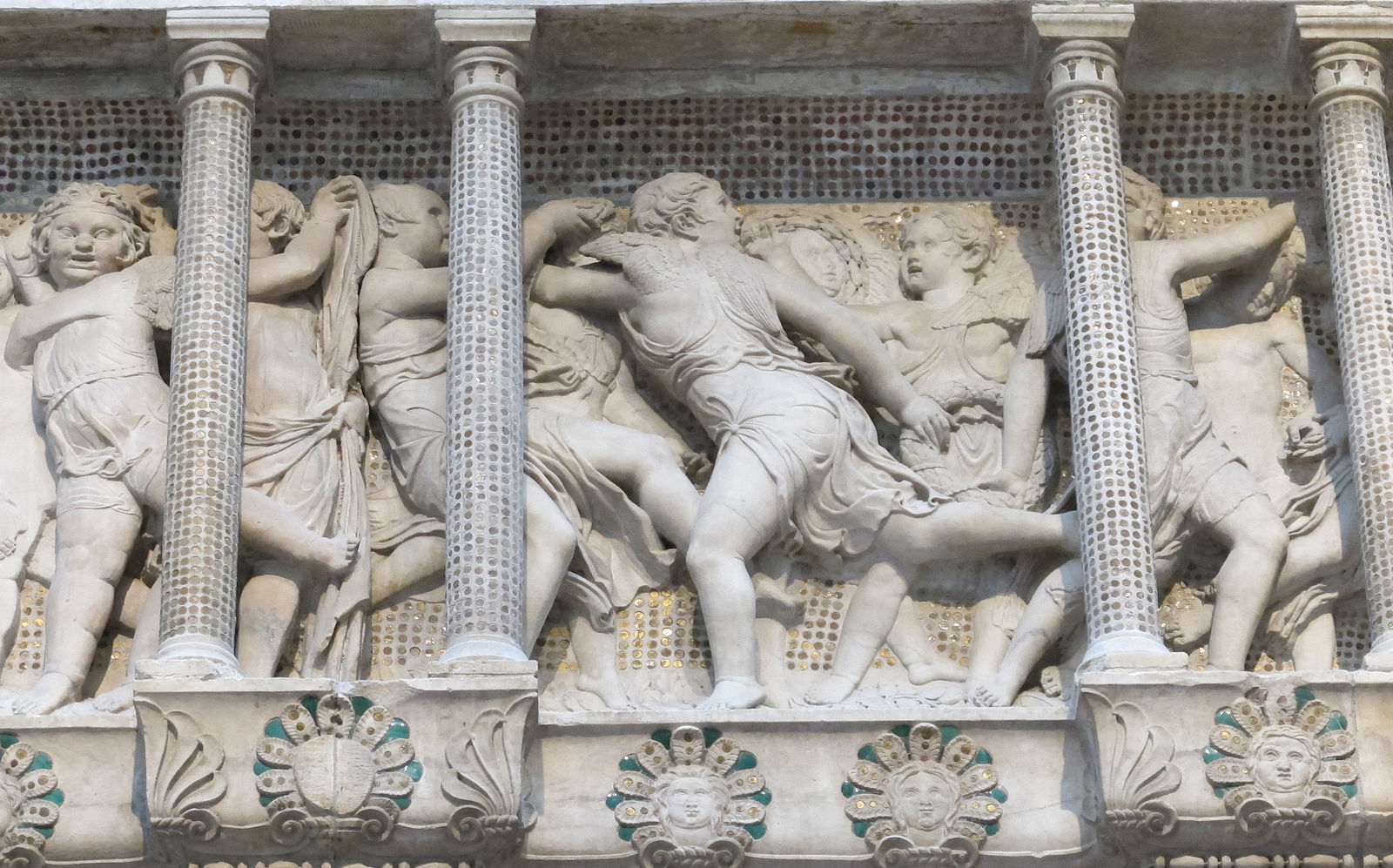 Figure 21: (F6_19) Detail from Donatello, Cantoria