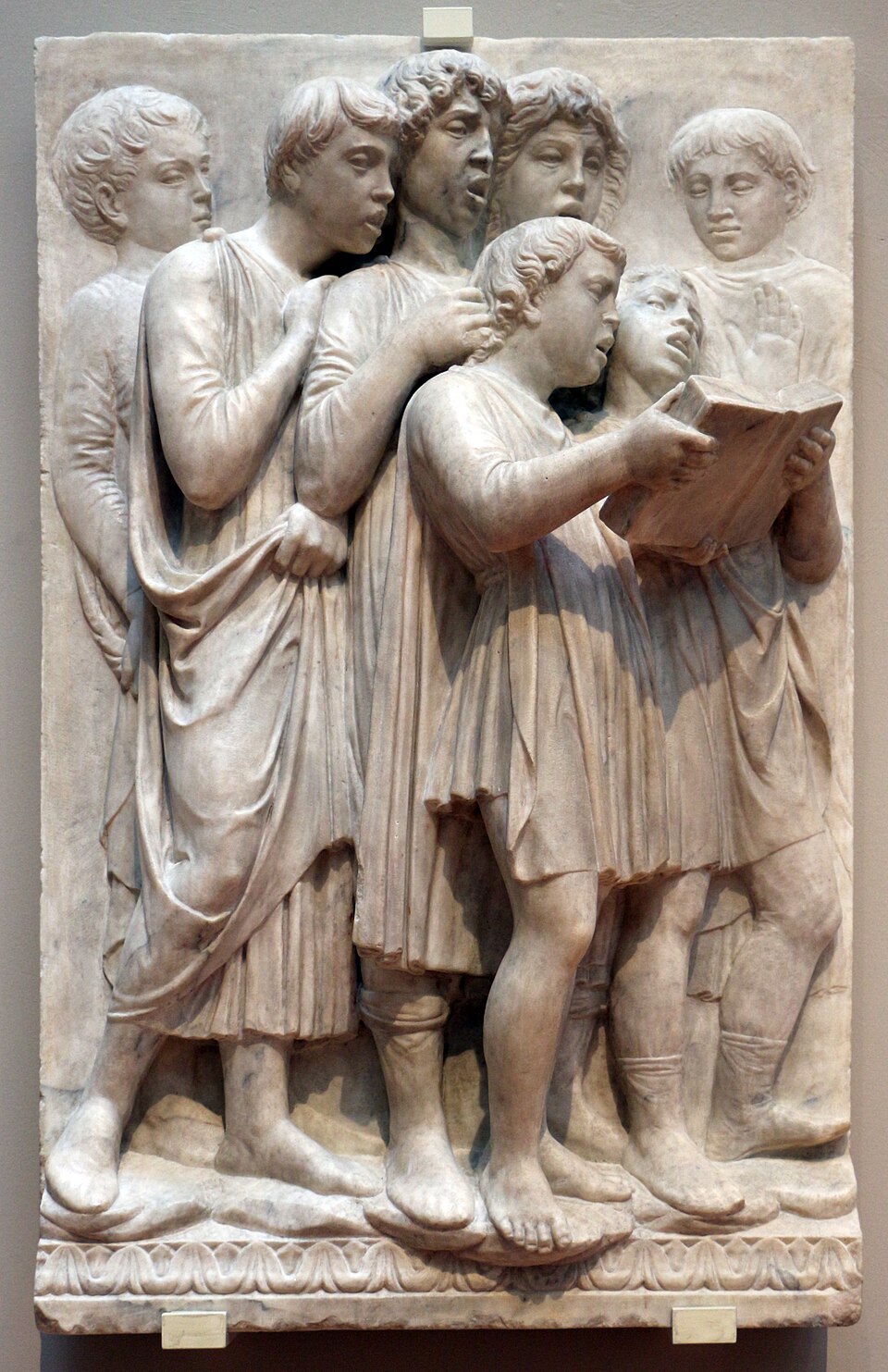 Figure 25: (F6_22) Left end panel of Luca della Robbia, Cantoria