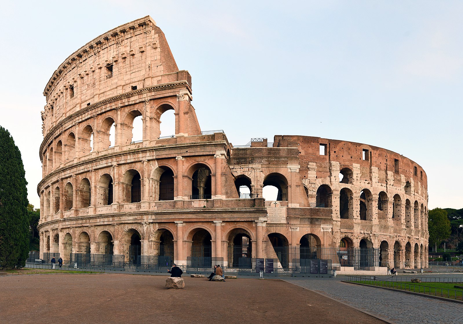 Figure 34: (R1_21a) Colosseum