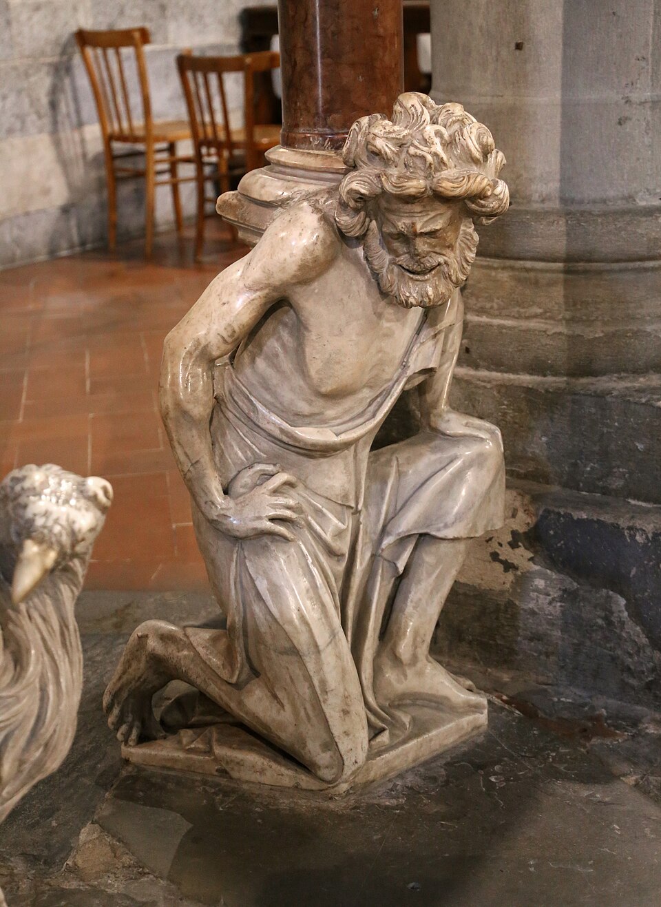 Figure 20: (S2_13b) Detail of Giovanni Pisano, Atlas pedestal, Sant’Andrea, Pistoia