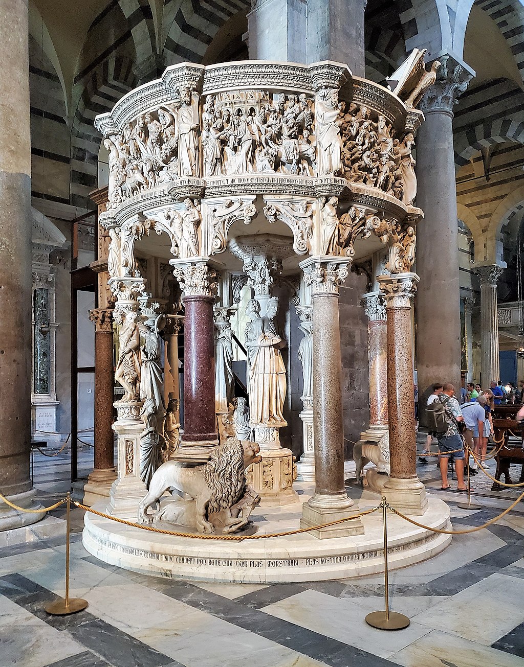 Figure 21: (S2_14) Giovanni Pisano, marble pulpit, Duomo of Pisa