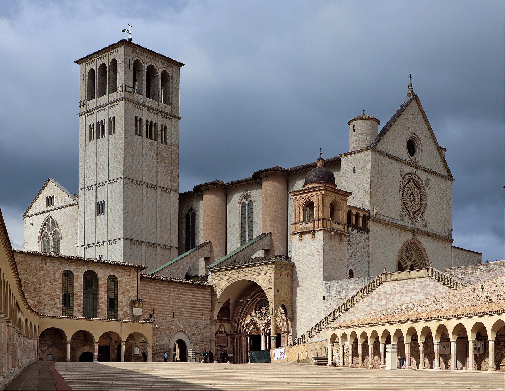 Figure 3: (S3_6_bis) Basilica of San Francesco, Assisi
