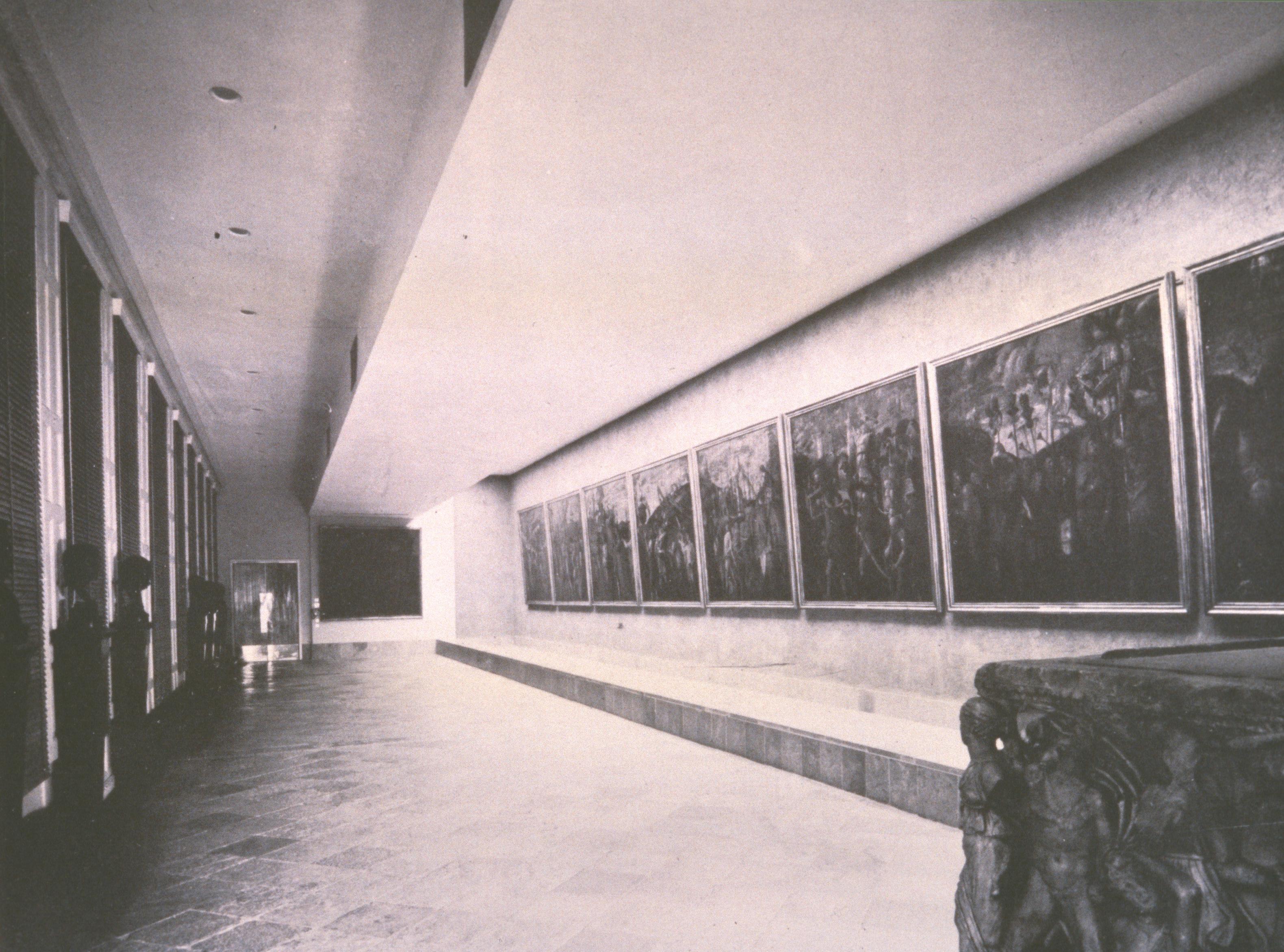 Figure 63: (V1_61) Mantegna Gallery, Hampton Court Palace