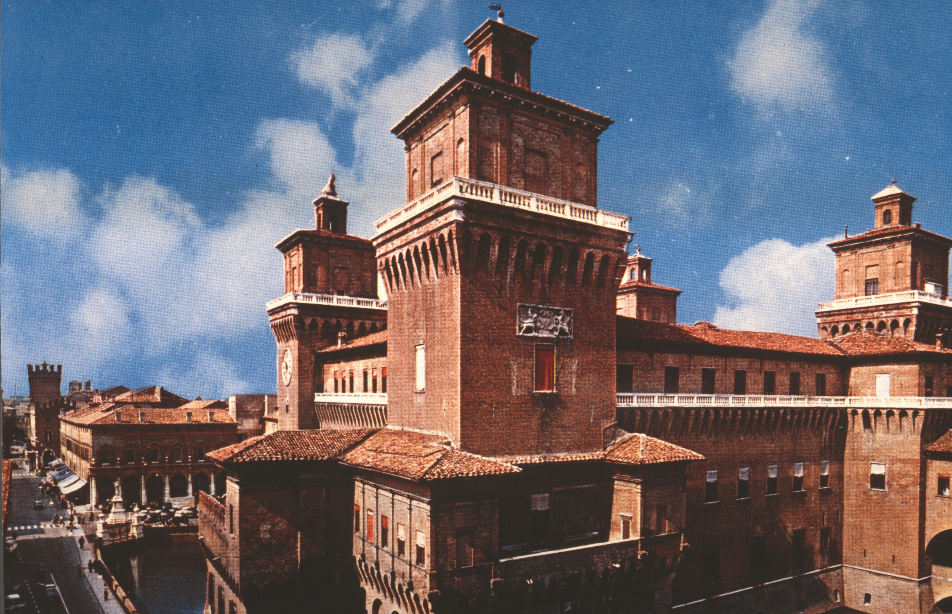 Figure 1: (V3_1) Castello Estense, Ferrara