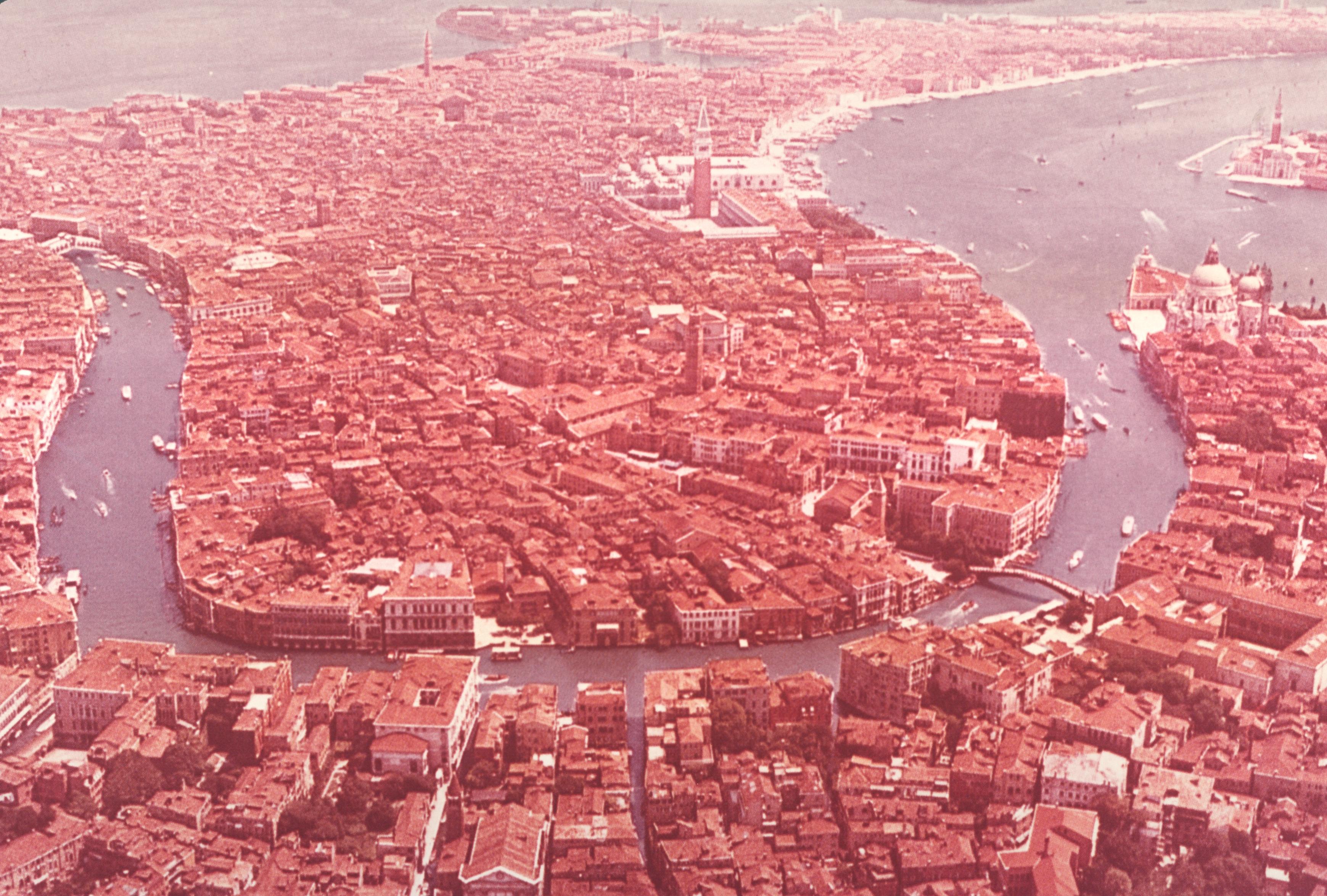 Figure 1: (V4_1) The Grand Canal, Venice