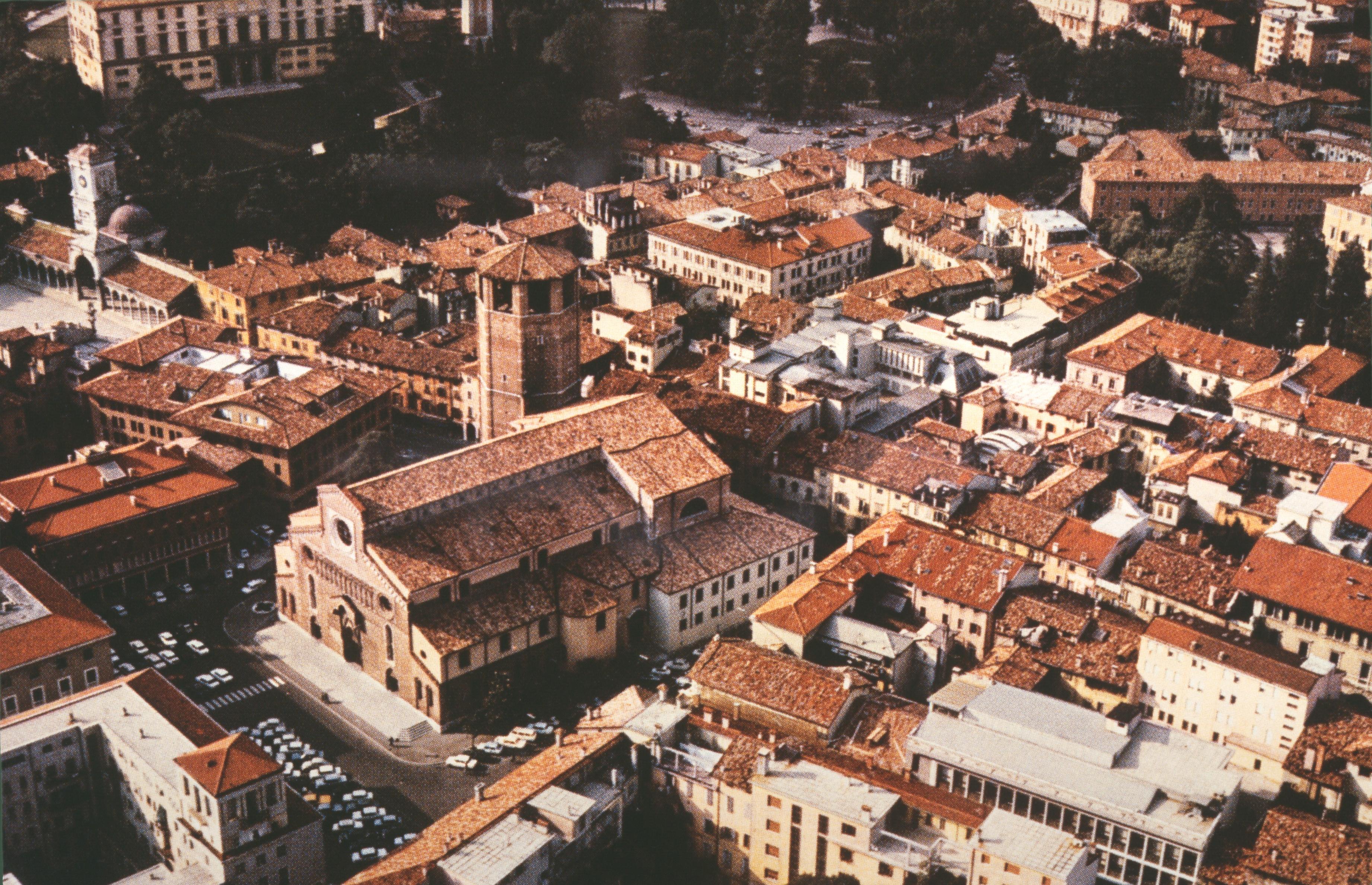 Figure 23: (V6_22) Duomo of Udine